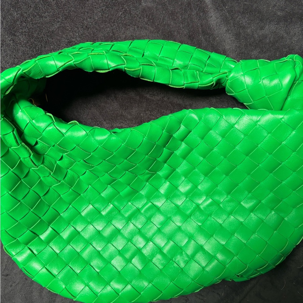 Bottega Veneta Green Woven Leather Shoulder Bag Jodie small